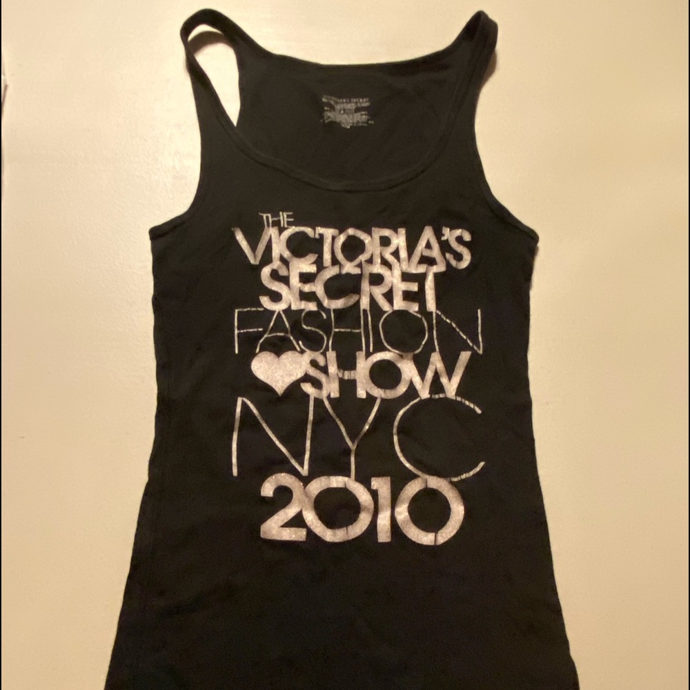 2 for 15$ VS 2010 Fashion Show Tank Top